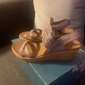 Skechers Women’s Wedge Sandal